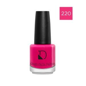 Smalto unghie nail polish 220